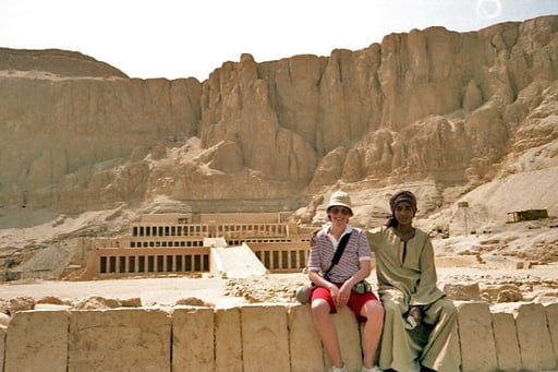 Homer hat in seiner  Ilias bereits das hunderttorige Theben beschrieben