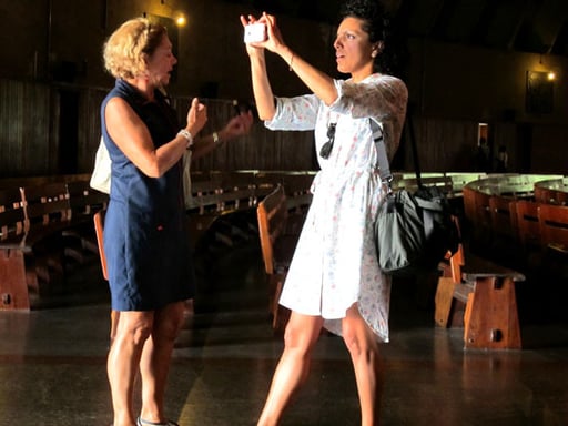 schwer sind die gigantischen Proportionen zu photographieren