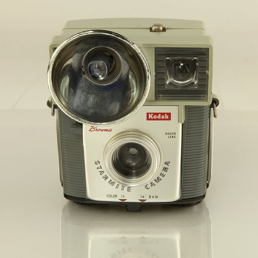 KODAK Brownie Starmite Camera  ©  engel-art.ch