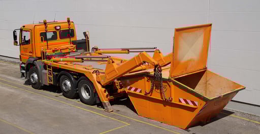 Absetzwanne 7 cbm mit Deckel