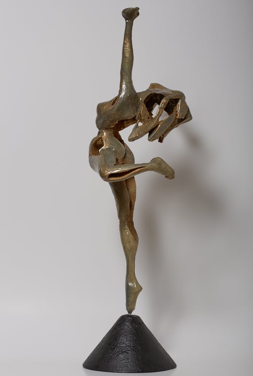 ESPIRITU. 2016. 26 x 26 x 60 cm. Poliuretano - poliester