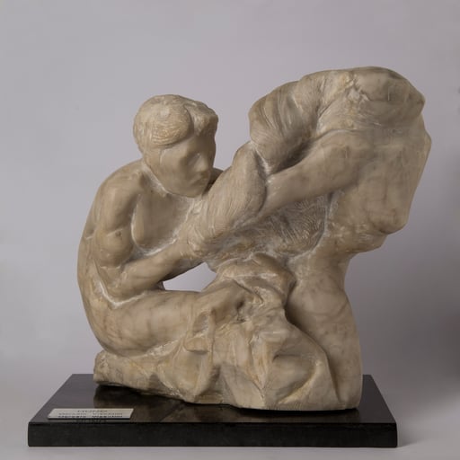 HUNO. 1993. 20 x 29 x 30 cm. Alabastro