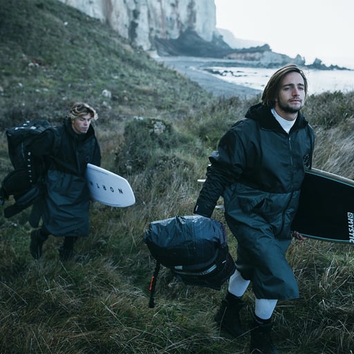 Mystic Poncho Explore Deluxe