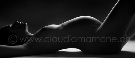 Babybauch Schwangerschaft Fotoshooting Paaraufnahmen Aktaufnahmen Familyfotoshooting