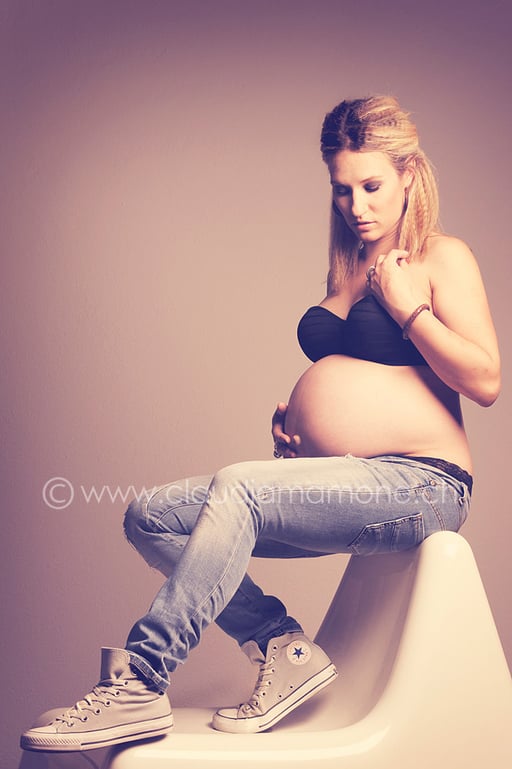 Babybauch Schwangerschaft Fotoshooting Paaraufnahmen Aktaufnahmen Familyfotoshooting