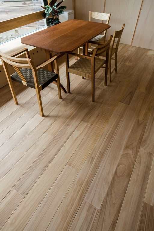 桐 キリ 施工写真　サムネイル