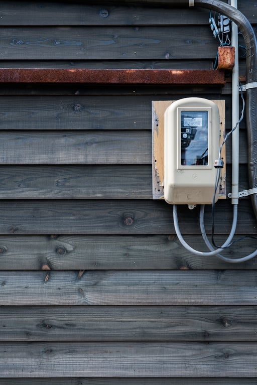 パイン　国産松 ベベル サイディング アンドウッド andwood