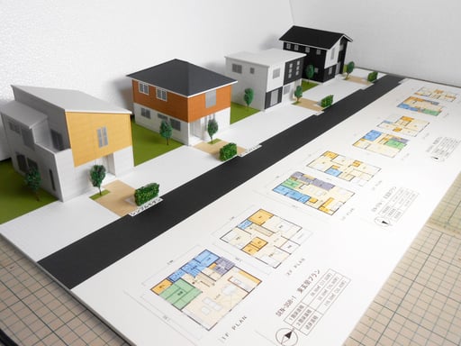 コンセプト模型　外観 Scale:1/75