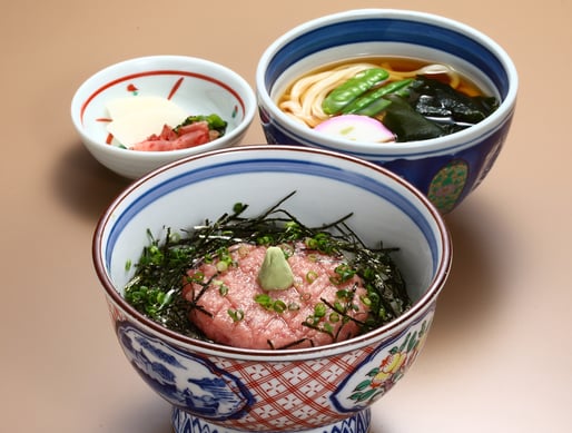 ねぎとろ丼ランチ 1064円(税込1170円)