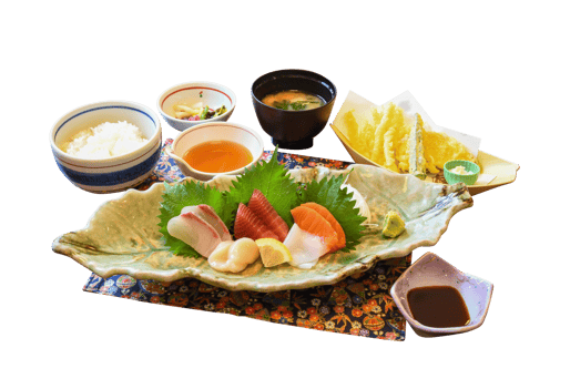 ランチ刺身定食　1391円(税込1530円)　※ワンドリンク付