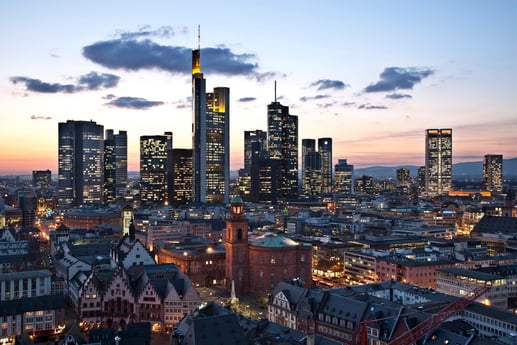 Frankfurt Skyline Hubschrauberflug Deutschland