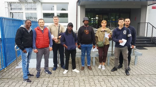 Группа курсантов Код 95 возле WORD