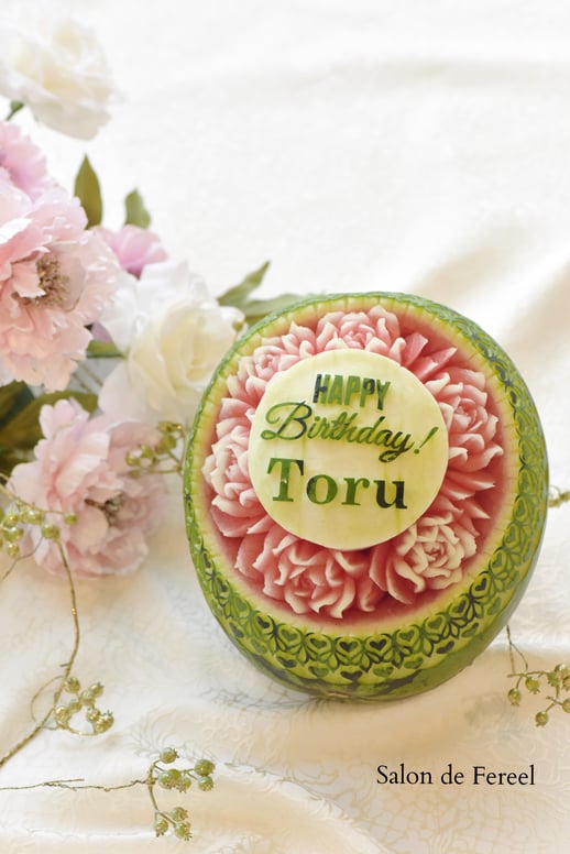 カービング　スイカ　メロン　教室　フルーツ　彫刻　大阪　オーダー　習い事　誕生日プレゼント　結婚式　カッティング　ソープ　似顔絵　お供え　飾り切り　石鹸