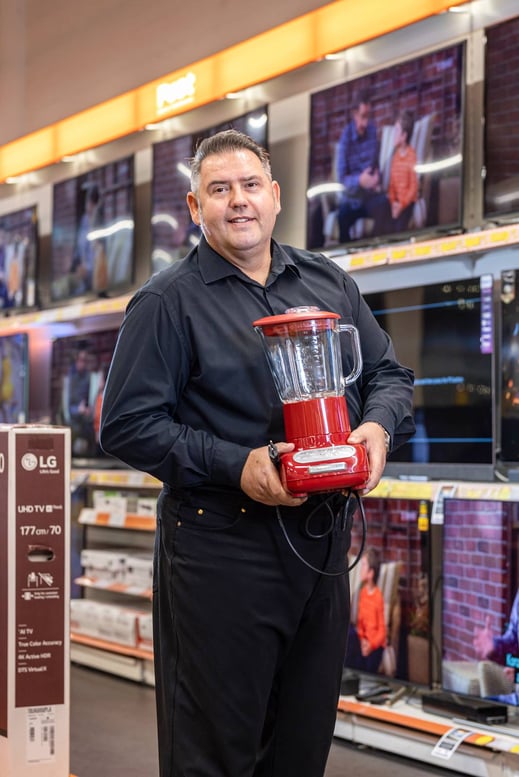 Rolf Müller, Filialleiter FUST