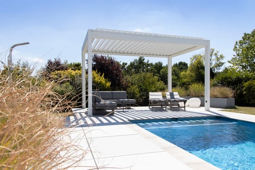 Terrassendach, Lamellendach in Pfarrkirchen, Landkeis Rottal-Inn, Niederbayern