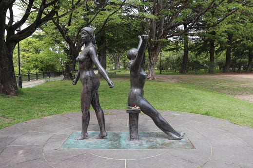 雨宮敬子《杜に聴く》1985年