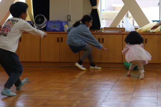 春の自由な活動日（ドッチボール）