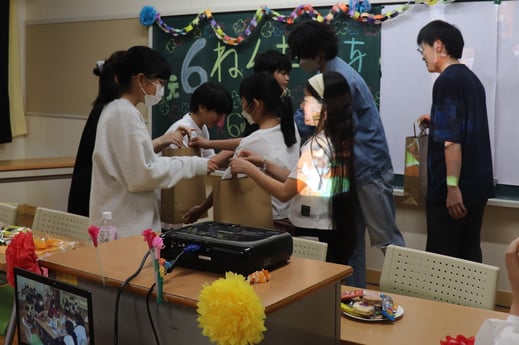 大学生からの卒業証書