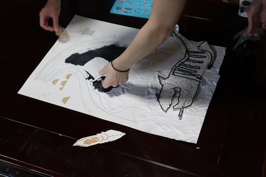 紙面に配置する