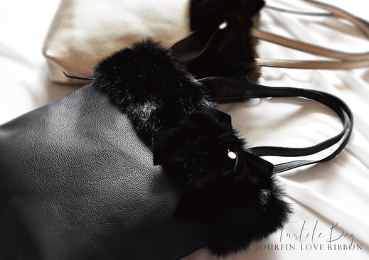JourFin ラブリボン　LoveRibbon　りぼん　リボン　リボン教室　リボン教室芦屋　リボン教室神戸　リボン教室大阪　リボンレッスン　リボンレッスン大阪　リボンレッスン神戸　リボンワーク　リボンデザイン　木馬リボン　リボンインストラクター　リボン講師　リボンバッグ　リボントートバッグ　ファーカゴバッグ　ファーバッグ　ファーリボンバッグ　ファー　木馬ファー　ファーレッスン