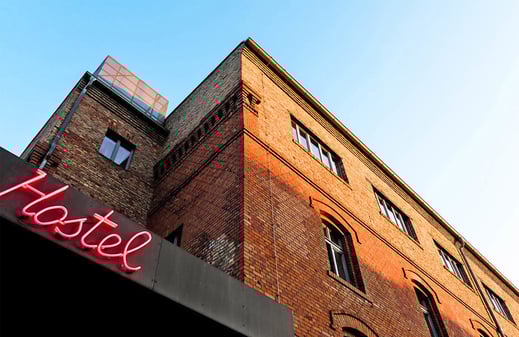 Purple Tours_Gruppenunterkuenfte_SV_Borgo_Siena_Pool