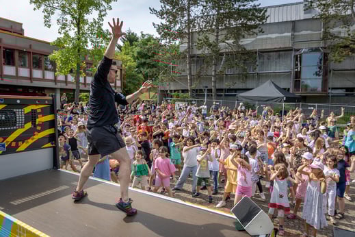 Gauthier Dance an der Steinenbergschule