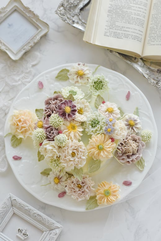 #フラワーケーキ #バタークリーム #flowercake #ケーキ＃新町 #習い事 #大阪 #趣味 #お稽古 #田中聖子 #生クリーム #あんレース #リアルあんフラワー #あんクリーム  #手作りクッキー #手作りケーキ #あんフラワー #あんフラワークッキー  #アングムクッキー #フラワーケーキ教室大阪 #ヴィンテージ  #ヴィンテージケーキ #アンティーク #アンティークカラー #アンティークケーキ #おもてなし料理 #おもてなし料理レッスン #Fereel #クリスマスケーキ　＃クリスマス