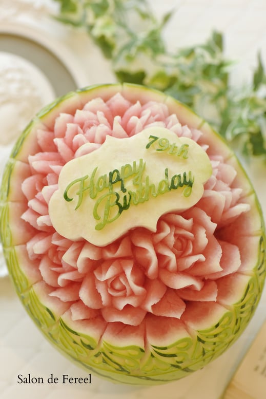 #カービング  #田中聖子 #大阪 #習い事 #彫刻 #フルーツカービング #ソープカービング #スイカ #フルーツ #カッティング #ソープ #趣味 #彫刻  #soap #soapcarving  #fruitscarving #cutting #carving #watermelon #fruit #fruits #melon  #フルーツカービングオーダー #スイカカービング注文