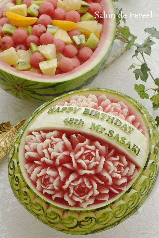 カービング　スイカ　彫刻　誕生日　結婚式　メロン　フルーツカービング　教室　大阪　薔薇　ソープカービング　　プレゼント　オーダー　フラワーケーキ　時計　ウェルカムボード　フルーツバスケット