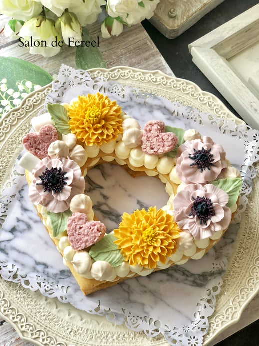 #フラワーケーキ #バタークリーム #習い事 #大阪 #趣味 #お稽古 #田中聖子 #生クリーム #あんレース #リアルあんフラワー #あんクリーム #ダレない生クリーム #手作りクッキー #手作りケーキ #あんフラワー #あんフラワークッキー #グルテンフリー #アングムクッキー #フラワーケーキ教室大阪 #ヴィンテージ #ヴィンテージカラー #ヴィンテージケーキ #アンティーク #アンティークカラー #アンティークケーキ #おもてなし料理 #おもてなし料理レッスン #Fereel