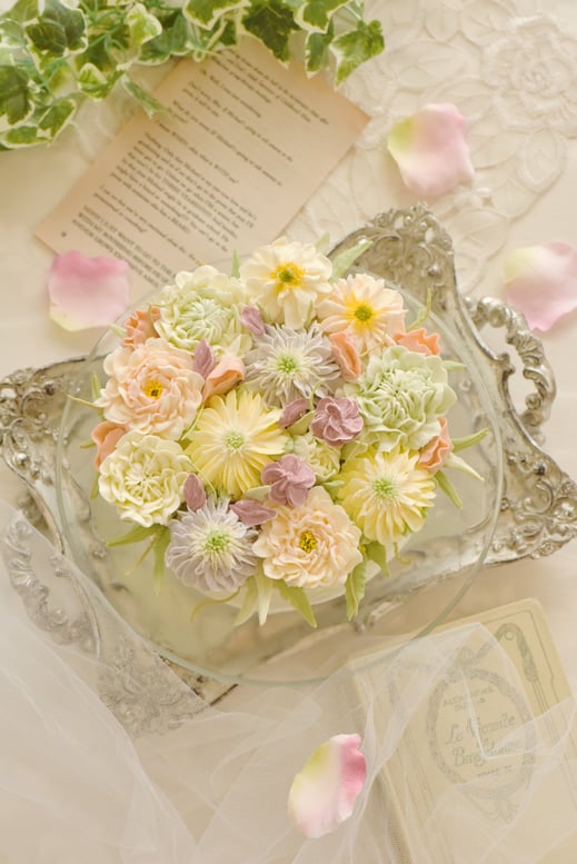 #フラワーケーキ #バタークリーム #flowercake #ケーキ＃新町 #習い事 #大阪 #趣味 #お稽古 #田中聖子 #生クリーム #あんレース #リアルあんフラワー #あんクリーム  #手作りクッキー #手作りケーキ #あんフラワー #あんフラワークッキー  #アングムクッキー #フラワーケーキ教室大阪 #ヴィンテージ  #ヴィンテージケーキ #アンティーク #アンティークカラー #アンティークケーキ #おもてなし料理 #おもてなし料理レッスン #Fereel #クリスマスケーキ　＃クリスマス