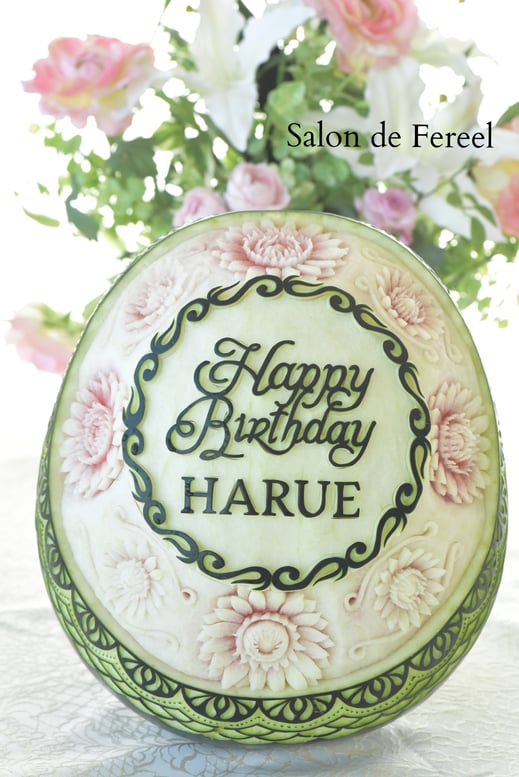 カービング　スイカ　メロン　教室　フルーツ　彫刻　大阪　オーダー　習い事　誕生日プレゼント　結婚式　カッティング　ソープ　似顔絵　お供え