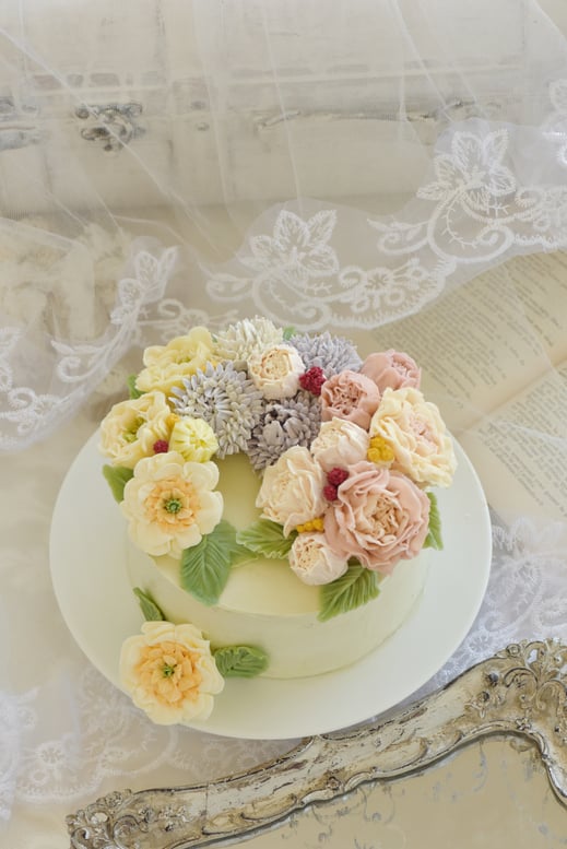 #フラワーケーキ #バタークリーム #習い事 #大阪 #趣味 #お稽古 #田中聖子 #生クリーム #あんレース #リアルあんフラワー #あんクリーム #ダレない生クリーム #手作りクッキー #手作りケーキ #あんフラワー #あんフラワークッキー #グルテンフリー #アングムクッキー #フラワーケーキ教室大阪 #ヴィンテージ #ヴィンテージカラー #ヴィンテージケーキ #アンティーク #アンティークカラー #アンティークケーキ #おもてなし料理 #おもてなし料理レッスン #Fereel