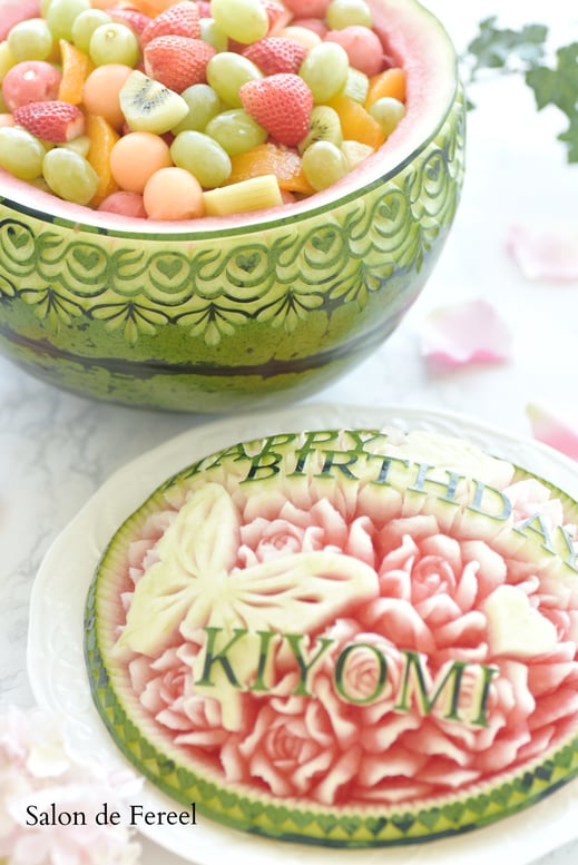 カービング　スイカ　彫刻　誕生日　結婚式　メロン　フルーツカービング　教室　大阪　薔薇　ソープカービング　　プレゼント　オーダー　フラワーケーキ　時計　ウェルカムボード