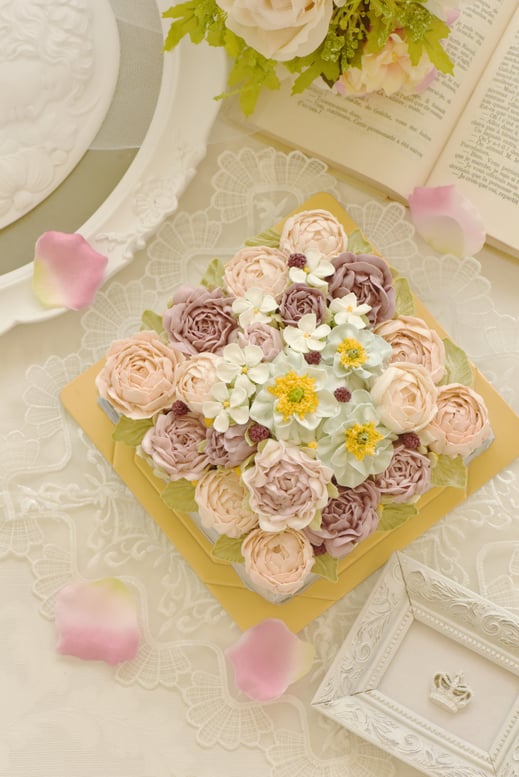 #フラワーケーキ #バタークリーム #習い事 #大阪 #趣味 #お稽古 #田中聖子 #生クリーム #あんレース #リアルあんフラワー #あんクリーム #ダレない生クリーム #手作りクッキー #手作りケーキ #あんフラワー #あんフラワークッキー #グルテンフリー #アングムクッキー #フラワーケーキ教室大阪 #ヴィンテージ #ヴィンテージカラー #ヴィンテージケーキ #アンティーク #アンティークカラー #アンティークケーキ #おもてなし料理 #おもてなし料理レッスン #Fereel