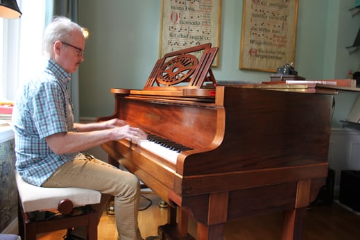 Ein Selbstspieler-Flügel ist schön - selbst spielen noch schöner!