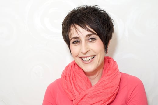 Denise Donà, Geschäftsführerin lemongrass Lenzburg, Kosmetik, Fusspflege, Stil- und Farbberatung, Visagistin