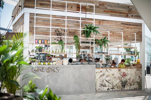 Diseño y fabricación de espacio y mobiliario