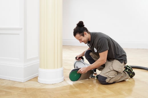 Parkett professionell abschleifen