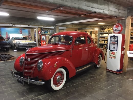 Ford Coupe 1938 Oldtimer Garage Dieter Bauhofer, Teufenthal