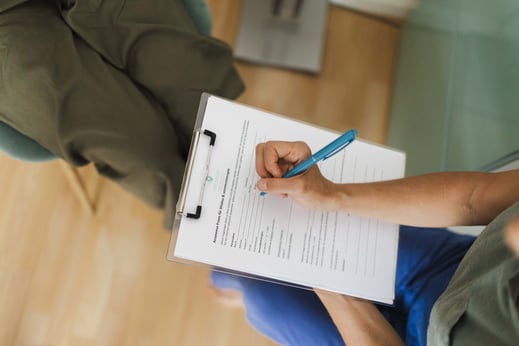 Kontaktaufnahme bei Fragen und Auskünfte über Anrufe oder Email möglich, direkt kontaktieren Montag bis Freitag erreichbar.  