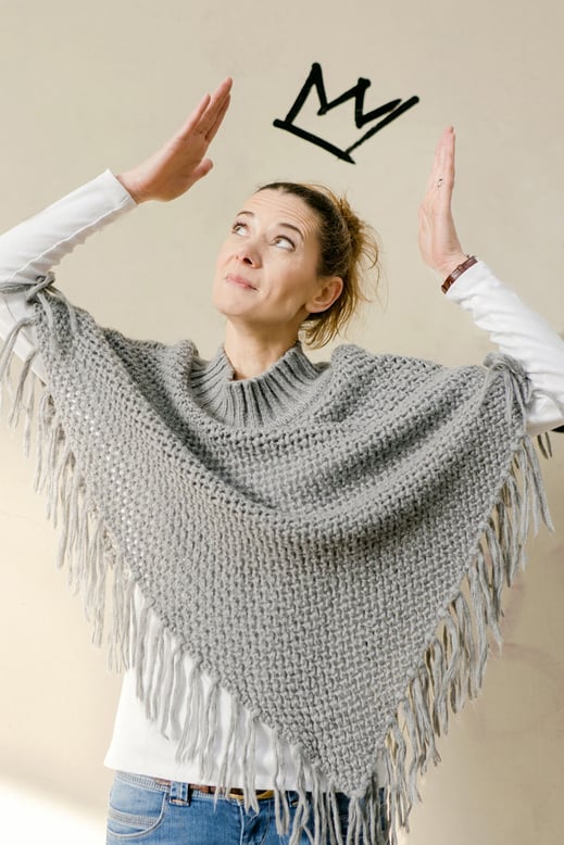 Winterthur Sulzerhalle Regenschirm, im Wasser stehend, nurdeinfotokurs