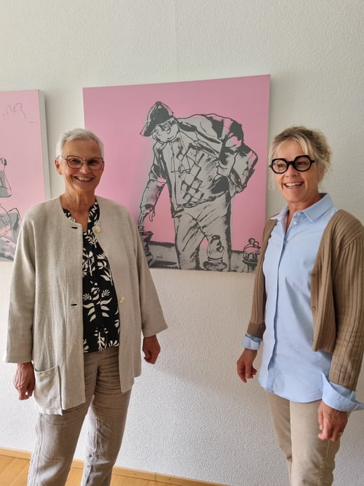 Beatrice Lambrigger und die Künstlerin Brigitte Schmidhalter Venetz