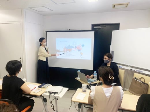 エニアグラム簡易診断　エニアグラム自己診断　エニアグラム　整理収納　エニアグラムお片づけ　エニ片　エニアグラムお片づけ士　整理収納アドバイザー　松下さおり　安田マキ　片づけのプロ向け　自己理解　他者理解　人事　リーダーシップ　適材適所　コミュニケーション術　社員研修　対人関係　離職率　営業スキル