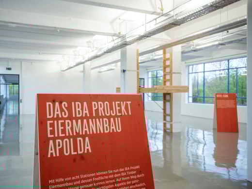 Gränz Innenausbau 02.05.2023 Apolda Abschlussausstellung der Internationalen Bauausstellung Thüringen IBA StadtLand von Thüringen lernen im Eiermannbau (Apolda) Foto Thomas Müller_13