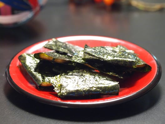 海苔巻きせんべい