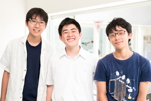 左から　原悠介くん(1年)、鈴木泰我くん(3年)、酒井駿輔くん(1年)