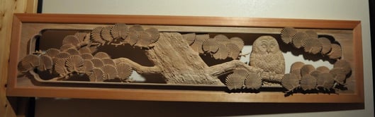 欄間　松にふくろう