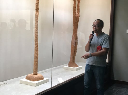 安藤さん説明@ 平櫛田中美術館