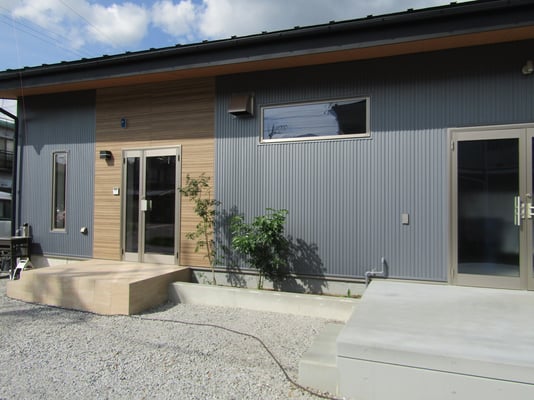 有限会社アムス